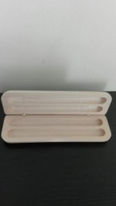 Wooden box for two pens
